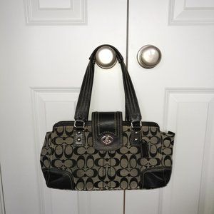 COACH HAMPTON #F13975 SIGNATURE EXPANDABLE CARRYALL